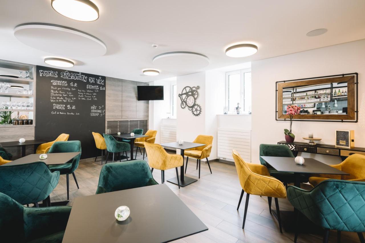 Hotel-Restaurant La Croix D'Or Ballaigues المظهر الخارجي الصورة